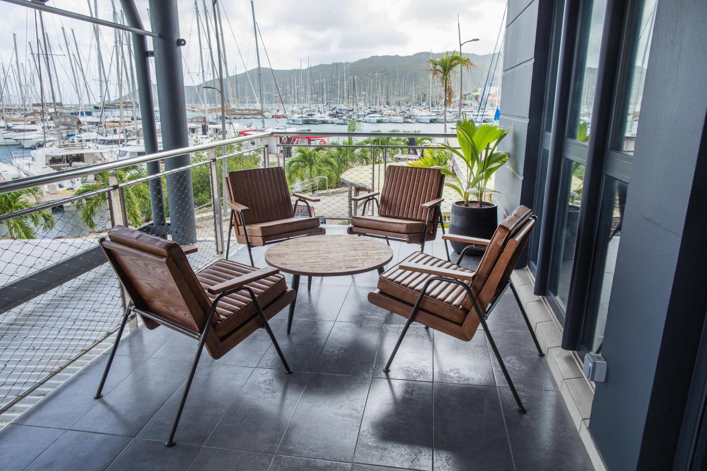 Blue Working - Espace coworking sur le Sud de la Martinique (Terrasse)